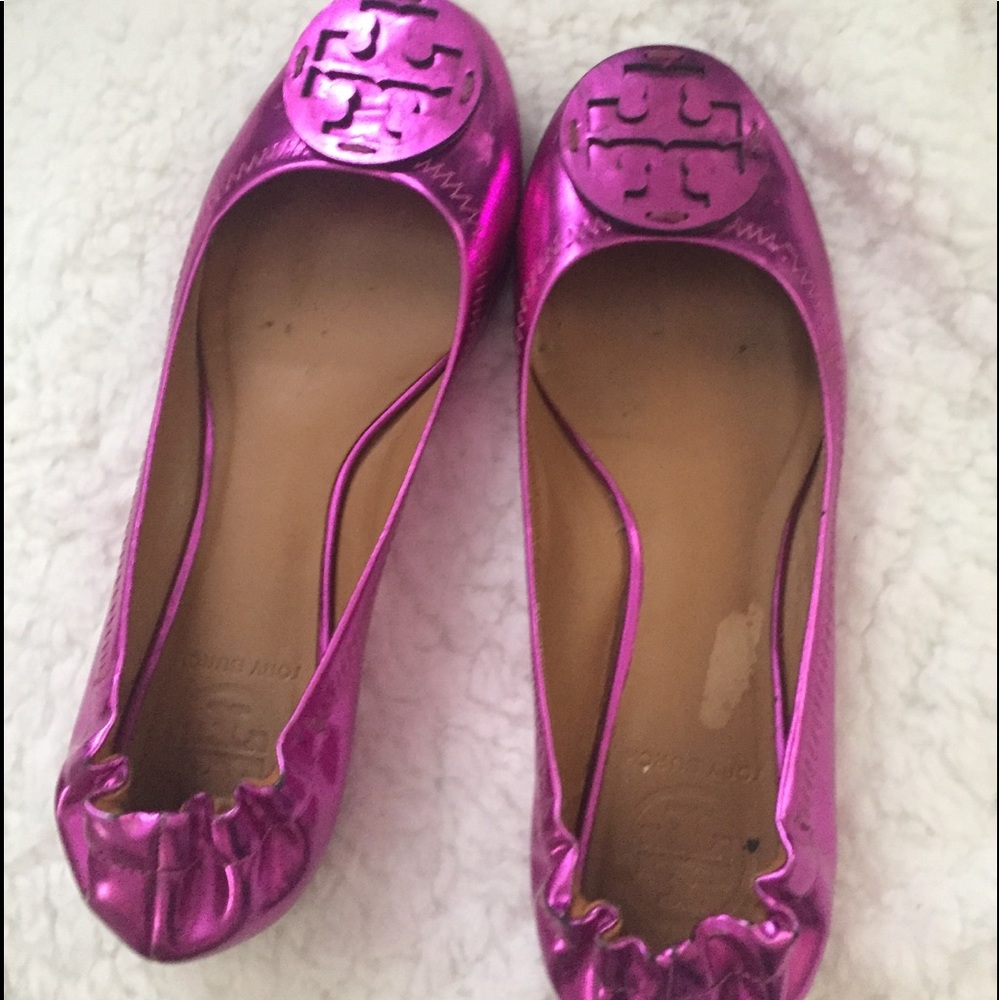 Hot pink patent Tory Burch Size 6.5.  Barely worn